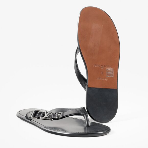 Louis Vuitton Hamptons Thong Sandal - Picture 5 of 10